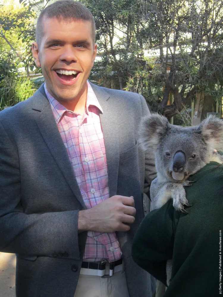 Perez Hilton Visits Sydney's Taronga Zoo