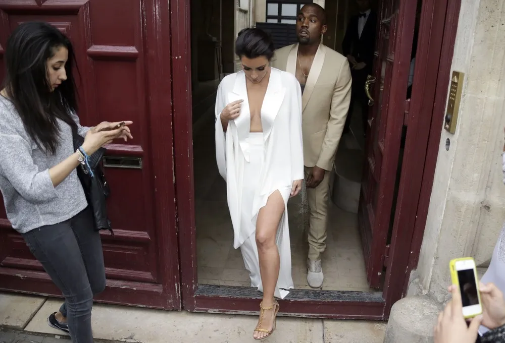 Kim Kardashian and Kanye West Wed in Italy