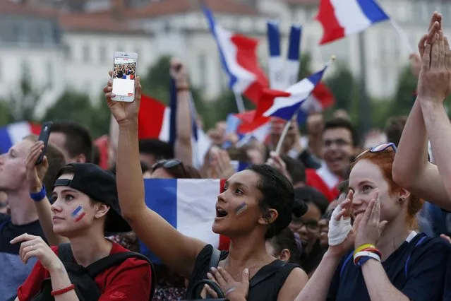 France fans gather to watch the France v Romania EURO 2016 Group A soccer match, in Lyon, France, June 10, 2016. (Photo by Robert Pratta/Reuters)