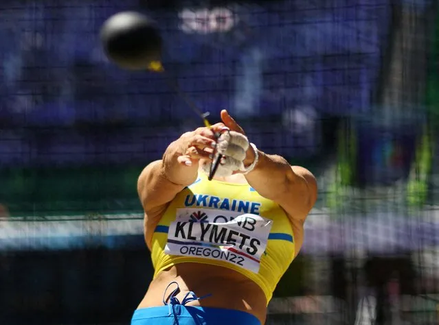 Ukraine's Iryna Klymet in action during the women's hammer throw qualification at Hayward Field in Eugene, Oregon, U.S. on July 15, 2022. (Photo by Kai Pfaffenbach/Reuters)