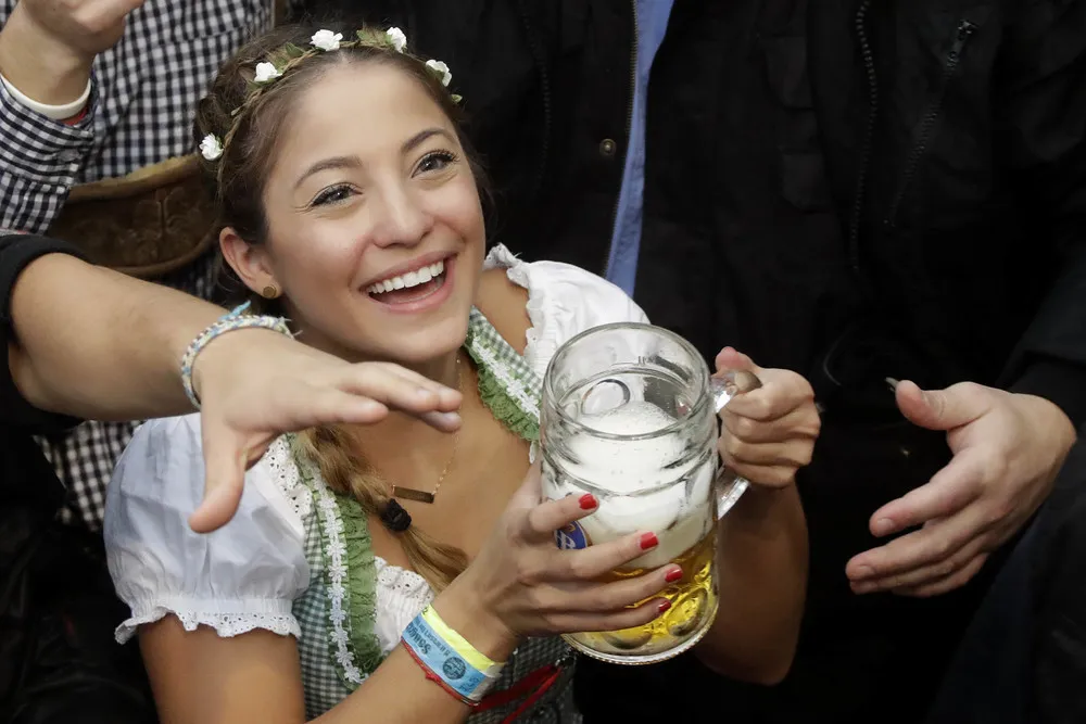 The Day in Photos – September 18, 2016