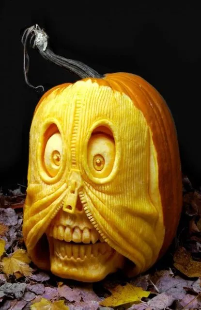 Pumpkin Carving - Amazing Work of Art by Ray Villafane