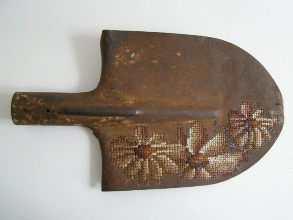 Embroidery on Metal by Severija Incirauskaite-Kriauneviciene