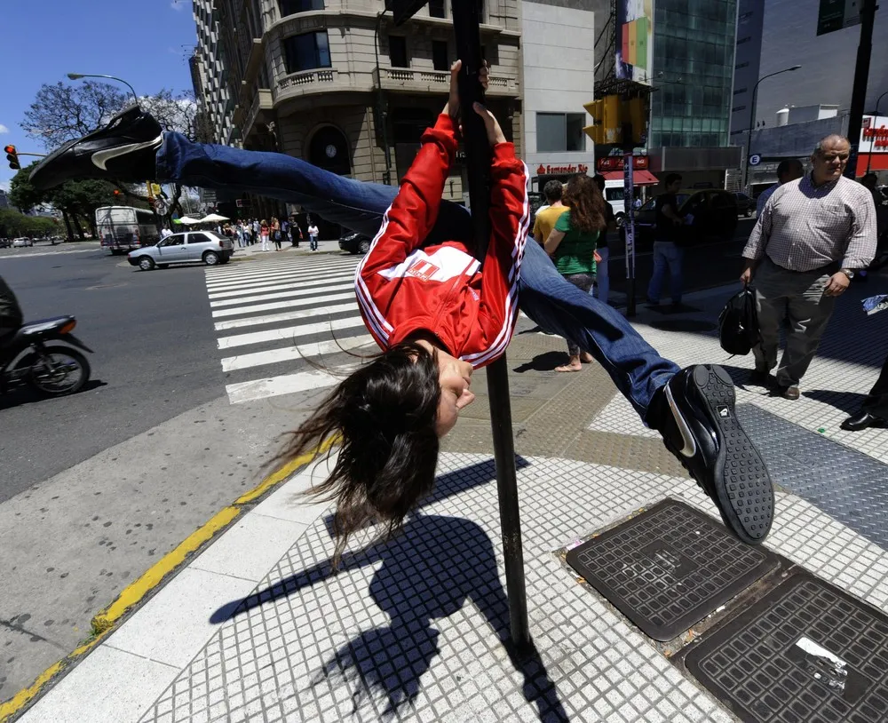 Street Pole Dancing