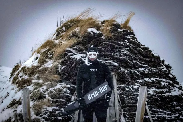 Five times freediving World Champion France's Arthur Guerin-Boeri poses prior to dives to spot Orcas (Killer Whales), in the Spildra Island northern Arctic Circle, on January 26, 2023. (Photo by Olivier Morin/AFP Photo)