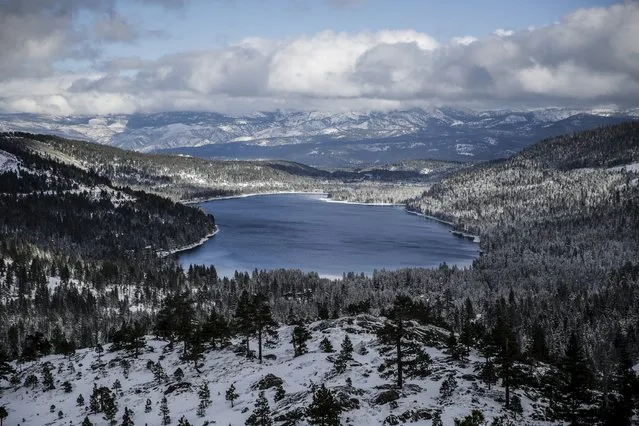 Donner Lake is pictured after fresh snowfall near Truckee, California, December 4, 2015. (Photo by Max Whittaker/Reuters)