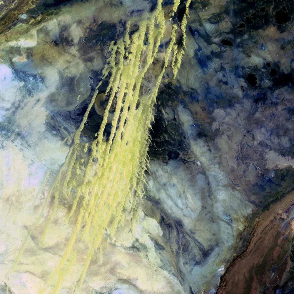 “29 Years of Important Images of Earth from Space”