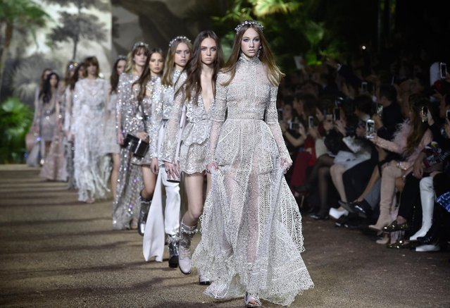 Models walk the runway during the Elie Saab Spring Summer 2016 show as part of Paris Fashion Week on January 27, 2016 in Paris, France. (Photo by Pascal Le Segretain/Getty Images)