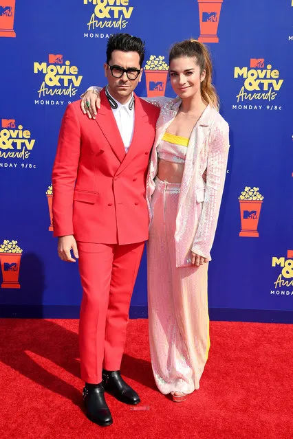 (L-R) Daniel Levy and Annie Murphy attend the 2019 MTV Movie and TV Awards at Barker Hangar on June 15, 2019 in Santa Monica, California. (Photo by Steve Granitz/WireImage)