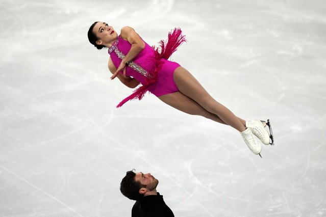 Lia Pereira and Trennt Michaud, of Canada perform during the pairs short program in the ISU Four Continents Figure Skating Championships at the Mokdong ice rink in Seoul, South Korea, Thursday, February 20, 2025. (Photo by Lee Jin-man/AP Photo)