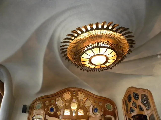 Casa Batllo By Antoni Gaudi