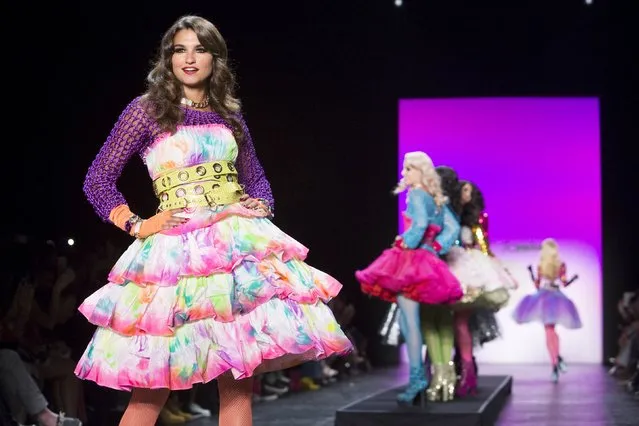 A model presents a creation from the Betsey Johnson Spring/Summer 2016 collection during New York Fashion Week in New York, September 11, 2015. (Photo by Andrew Kelly/Reuters)