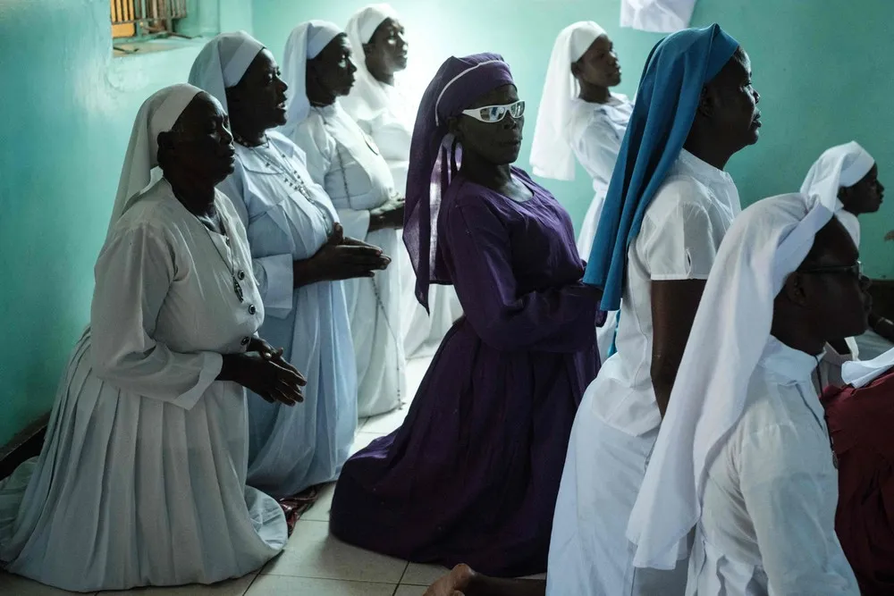 The Day in Photos – October 30, 2017