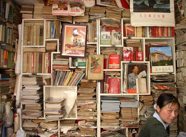 Maoist memorabilia shop in Hubei. (Photo by Tom Carter/The Atlantic)