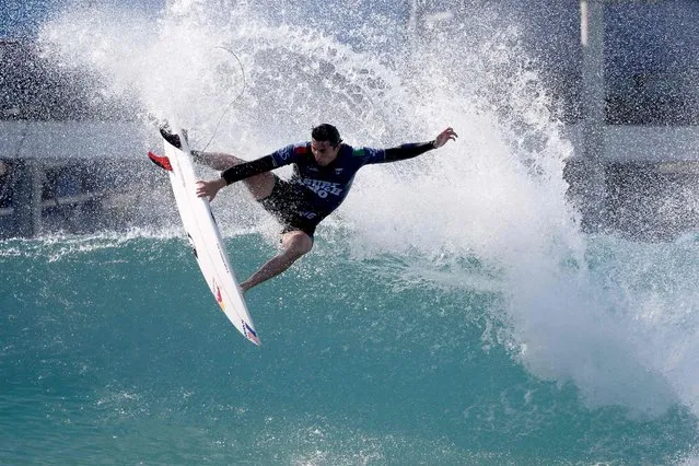 Leonardo Fioravanti of Italy competes during the World Surf League Surf Ranch Pro Men's qualifying round on May 27, 2023 in Lemoore, California. (Photo by Sean M. Haffey/Getty Images/AFP Photo)