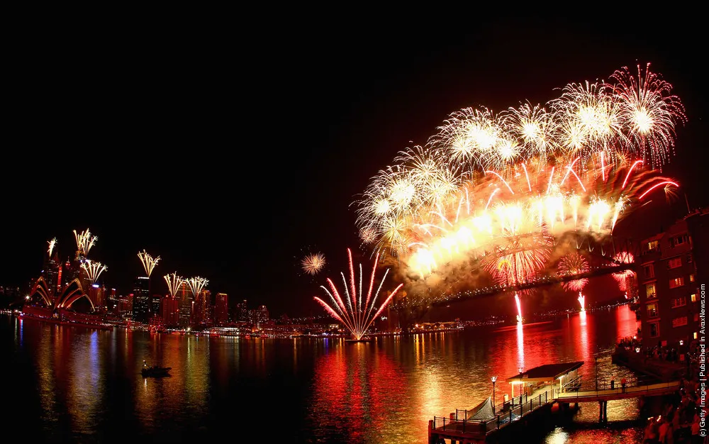 Sydney Celebrates New Years Eve