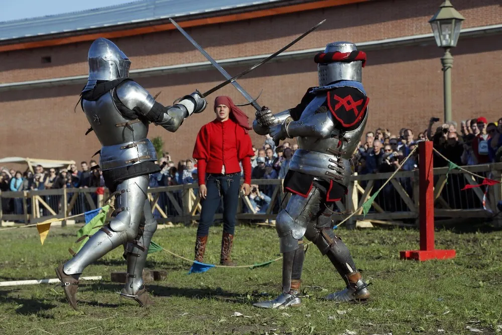 The Day in Photos – July 19, 2015