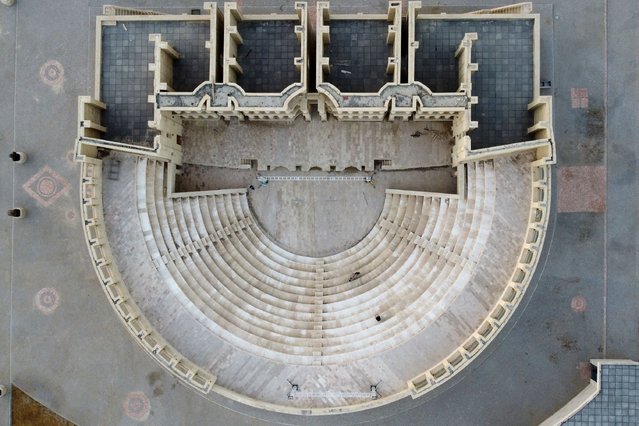 This picture shows an aerial view of an open air Sumerian theatre part of Ur Tourist City Project in central Iraq on September 19, 2024. (Photo by Asaad Niazi/AFP Photo)