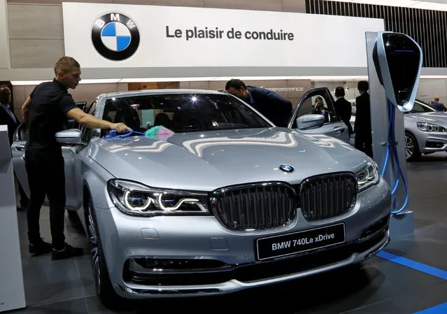 A BMW 740Le xDrive hybrid car is displayed at the Mondial de l'Automobile, Paris auto show, during media day, in Paris, France, September 30, 2016. (Photo by Jacky Naegelen/Reuters)