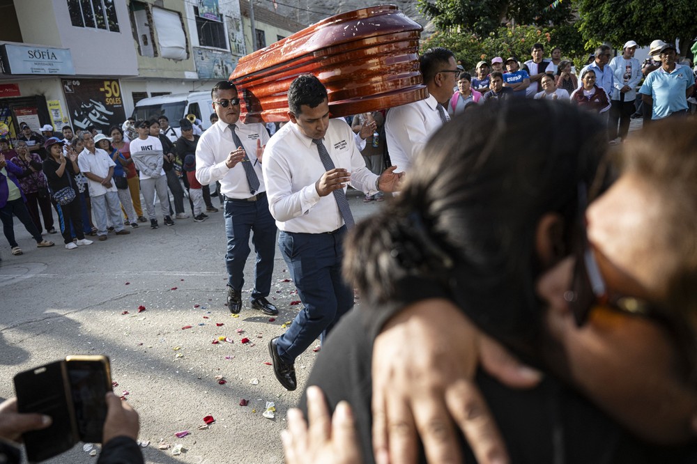 Pictures of the Year 2024, Part 090/240