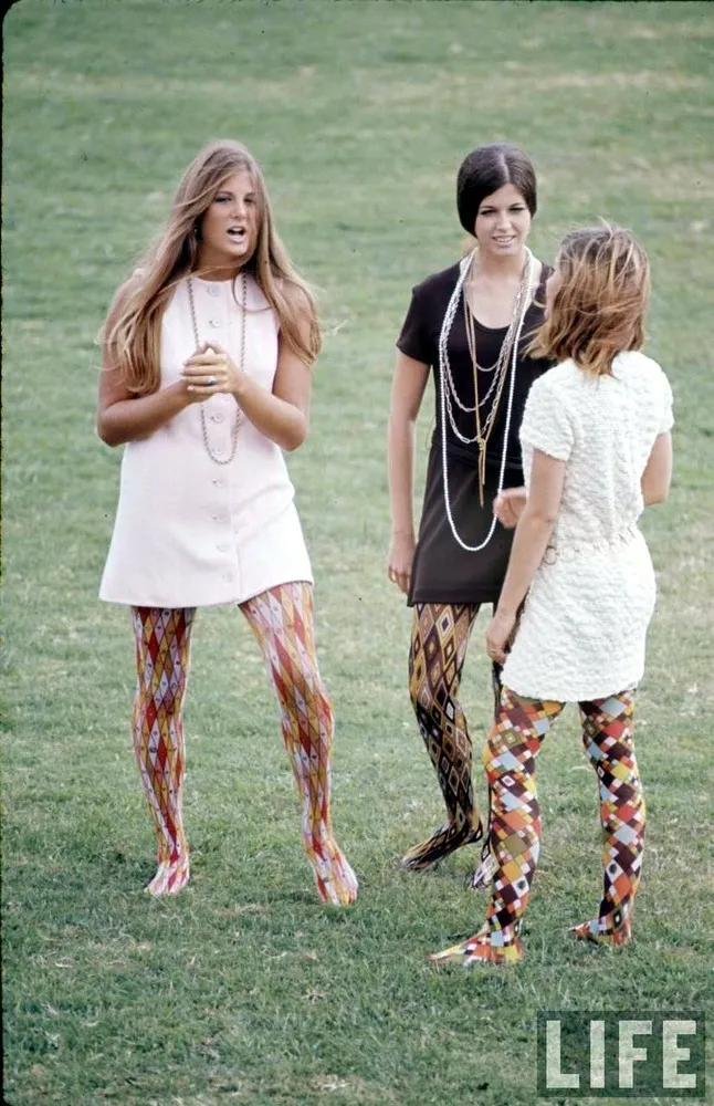 High School Fashion, 1969