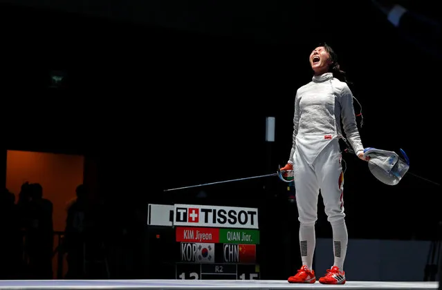 Qian Jiarui of China reacts after defeating Kim Jiyeon of South Korea in the women's individual sabre at the Asian Games, August 19, 2018. (Photo by Reuters/Beawiharta)