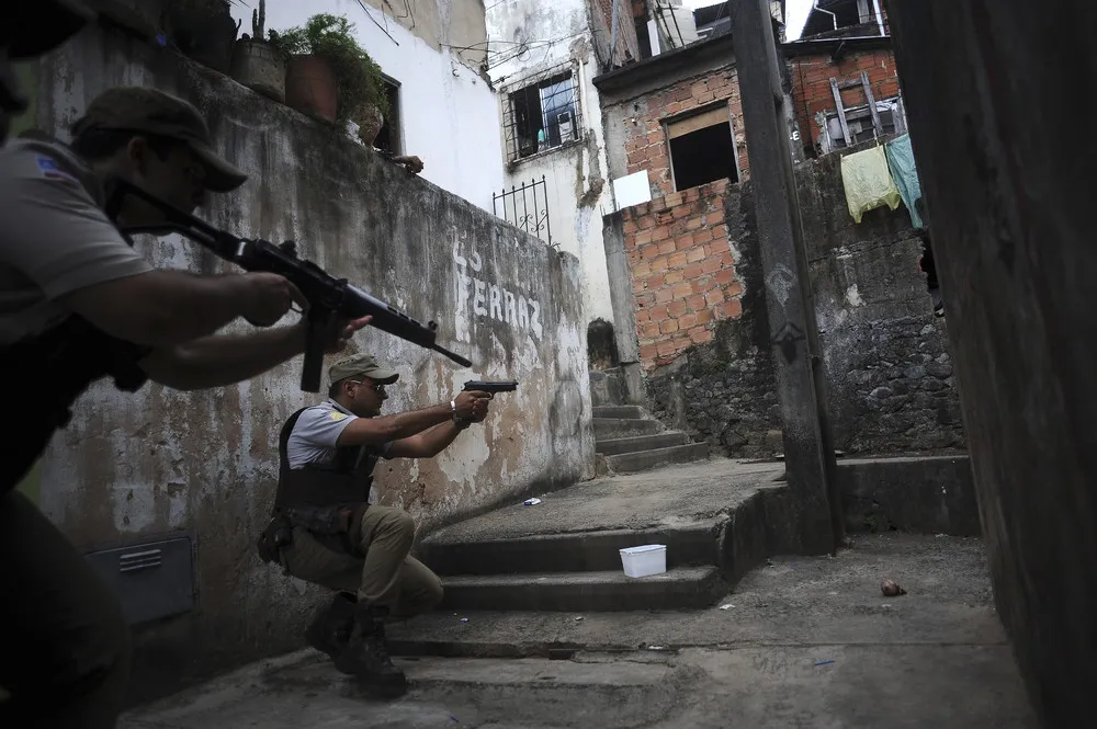 “Favelas in Arms”