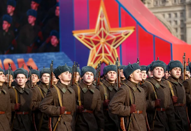 Participants in the parade marking the anniversary of a 1941 parade in Moscow's Red Square on November 7, 2018. (Photo by Maxim Shemetov/Reuters)