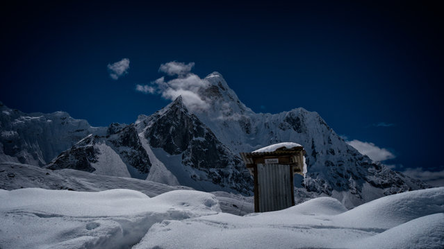 Toilet at the base of 6,812m Ama Dablam, on the trek to Everest base camp. This photo was taken from Chukhung, a lodge village at 4,730m serving trekkers and climbers in the Khumbu region of Nepal, south of Everest. (Photo by David Ruiz Luna/Lonely Planet)