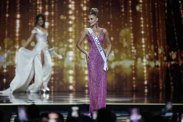 Miss Colombia María Fernanda Aristizabál competes in the evening gown competition during the preliminary round of the 71st Miss Universe Beauty Pageant in New Orleans, Wednesday, January 11, 2023. (Photo by Gerald Herbert/AP Photo)