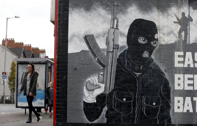 A paramilitary mural is seen on a wall in East Belfast in Northern Ireland, October 20, 2015. (Photo by Cathal McNaughton/Reuters)