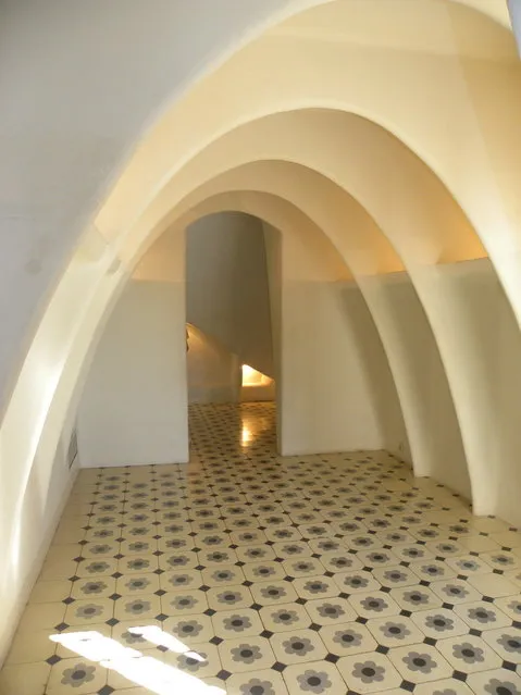 Casa Batllo By Antoni Gaudi