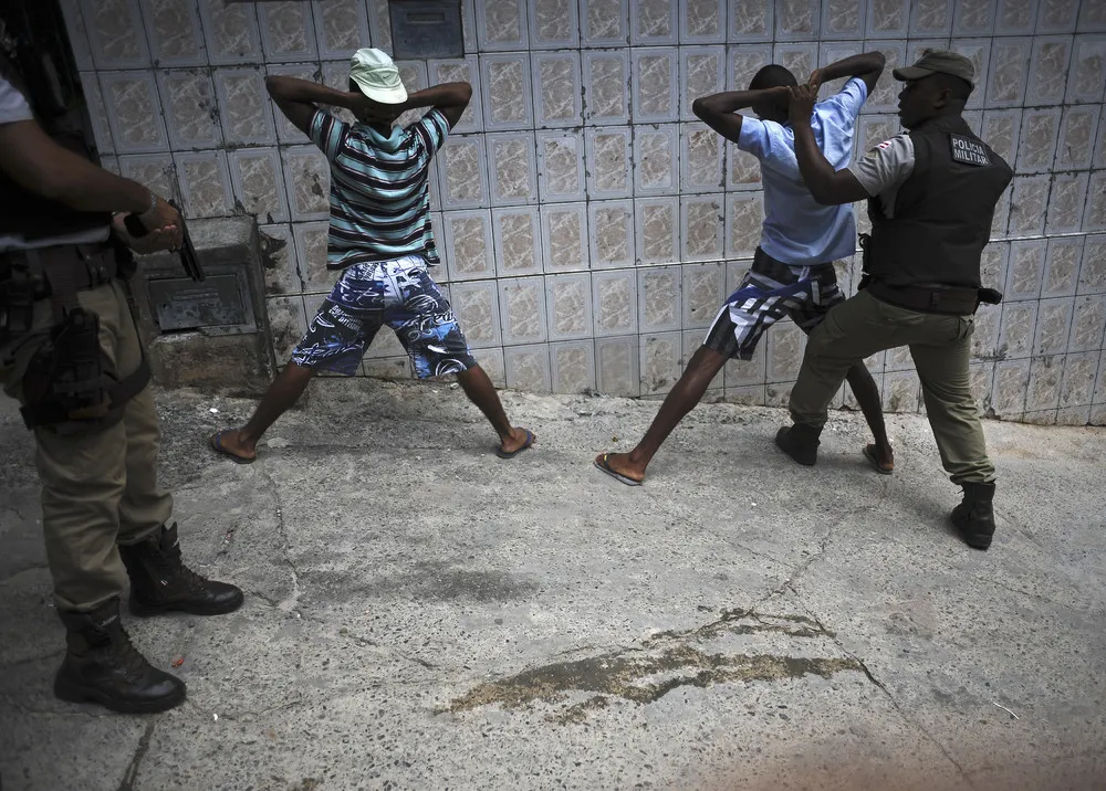 “Favelas in Arms”