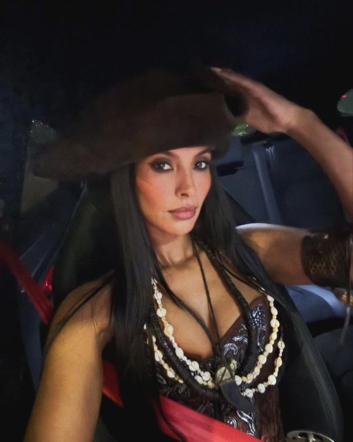 British TV show host Maya Jama in the last decade of October 2025 looked incredible as she transformed into a seхy pirate. (Photo by Instagram)