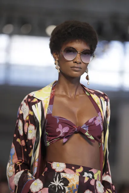 A model wears a creation as part of the Etro women's 2019 Spring-Summer collection, unveiled during the Fashion Week in Milan, Italy, Friday, September 21, 2018. (Photo by Luca Bruno/AP Photo)
