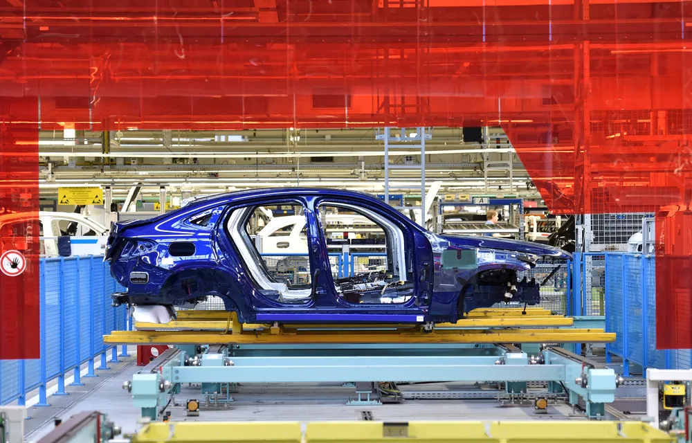 A Look Inside the Mercedes-Benz Plant in Germany