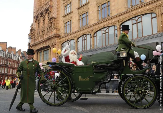 Harrods 26th Annual Christmas Parade