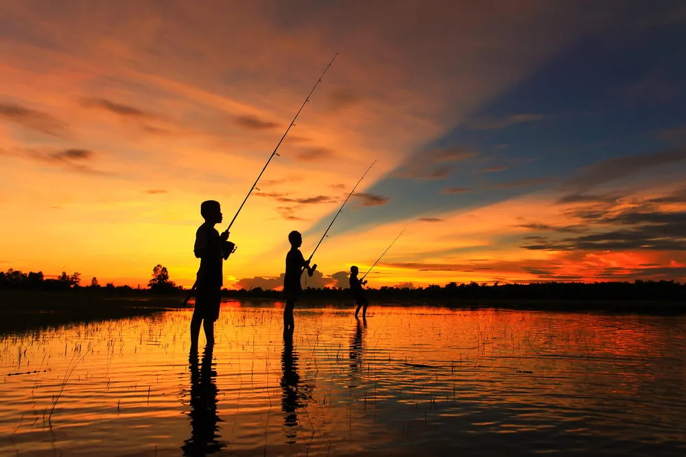 Thailand by Saravut Whanset