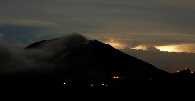 A plume of steam and ash rises from the Turrialba volcano in San Gerardo de Irazu, Costa Rica September 20, 2016. (Photo by Juan Carlos Ulate/Reuters)