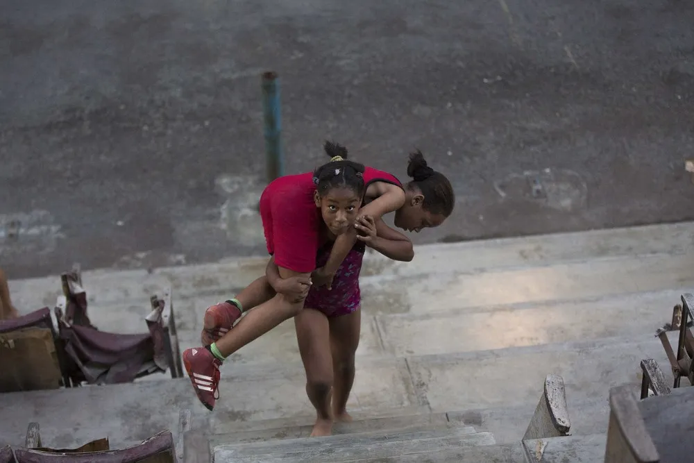 Young Cuban Wrestlers