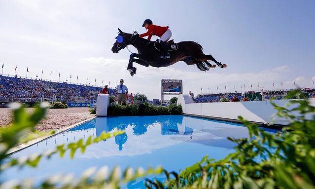 Karen Polle of Japan competes aboard With Wings during the second qualifier for Jumping at the FEI World Equestrian Games 2018 at the Tryon International Equestrian Center in Mill Spring, North Carolina, USA, 20 September 2018. The World Equestrian Games continue through 23 September 2018. (Photo by Erik S. Lesser/EPA/EFE)