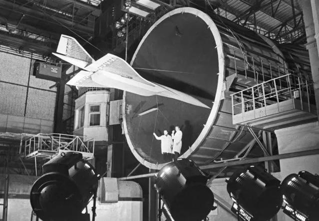 The Tupolev Tu-144 supersonic passenger aircraft is being prepared for structural testing at the Zhukovsky Central Aerohydrodynamic Institute in Zhukovsky, Moscow Region, USSR on June 18, 1971. (Photo by Sergei Preobrazhensky/TASS)