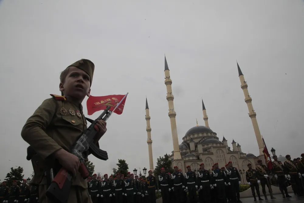 Russia Celebrates the 70th Anniversary of the Victory in WWII (250+ Photos)