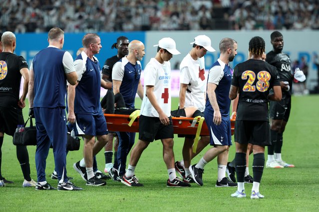 James Maddison of Tottenham Hotspur is stretchered off following an injury during the Pre-Season Friendly match between Tottenham Hotspur and Newcastle United at Seoul World Cup Stadium on August 03, 2025 in Seoul, South Korea. (Photo by Chung Sung-Jun/Getty Images)