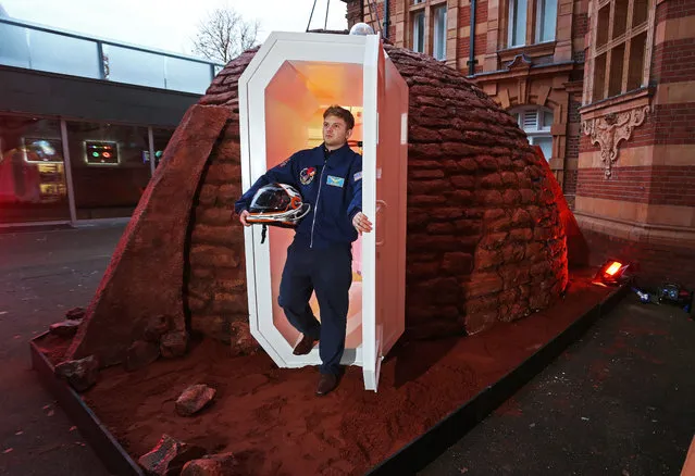 National Geographic unveils the first ever Mars show home at the Royal Observatory in Greenwich, London, UK on November 10, 2016 to coincide with the premiere of epic docu-drama Mars which premieres on Sunday at 9pm. Space experts created the Martian house to help visitors imagine what it could be like if humans establish a city on the inhospitable planet in the year 2033. It would be situated in the Valles Marineris – a 2,500-mile system of canyons that runs along the equator of Mars. Houses would be dug underground with only a small portion above the surface, and would be connected by a network of tunnels. (Photo by Joe Pepler/Rex Features/Shutterstock)
