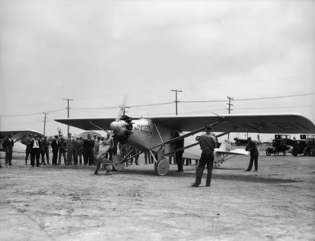 The Sprit of St. Louis, the $7,500 monoplane shown May 2, 1927 in which Charles A. Lindbergh, St. Louis airmail pilot will attempt the New York ? Paris flight in competition for the Orteig $25,000 prize. The plane was completed and tested at San Diego, Calif. It has a wing span of 46 feet, weights 4,750 pounds and has a cruising speed of 105 miles an hour. Tank capacity for 425 gallons of gasoline and 28 gallons of oil. (Photo by AP Photo)