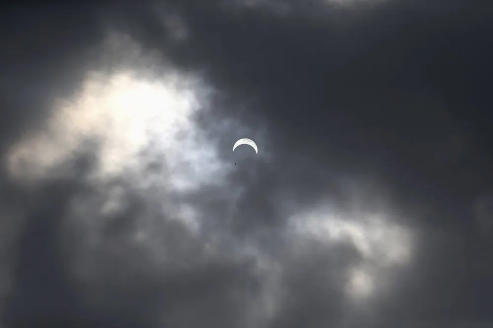 Rare “Hybrid” Total Solar Eclipse