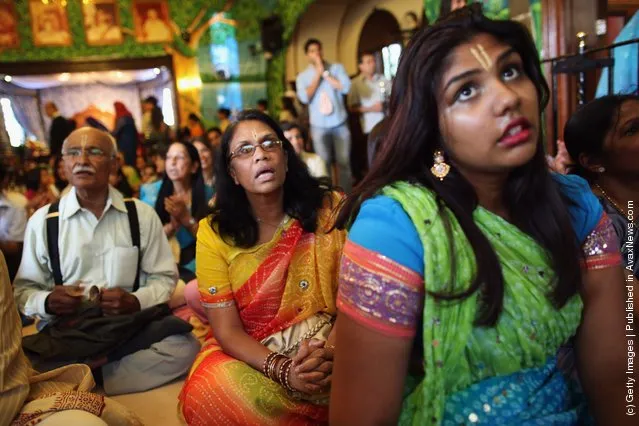 Hindus Gather In Watford For The Largest Hindu Festival Outside India