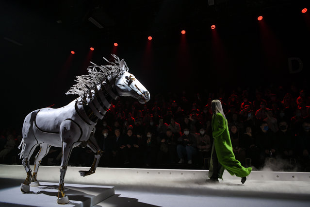 A model walks on the runway during the D.MARTINA.QUEEN by Jie Ding Show in the China Fashion Week on March 26, 2023 in Beijing, China. (Photo by Yanshan Zhang/Getty Images)