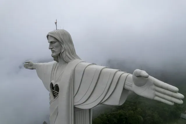 An aerial view shows the largest Jesus Christ statue in the world in Encantado, Brazil, 07 May 2022 (issued 08 May 2022). The new statue is 37.5 meters high without counting the pedestal, and was erected in southern Brazil and is expected to be inaugurated, together with a tourist complex that is under construction, in the first half of 2023. (Photo by Ricardo Rimoli/EPA/EFE)